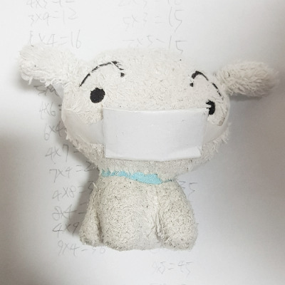 20200330_마스크쓴 흰둥이.jpg