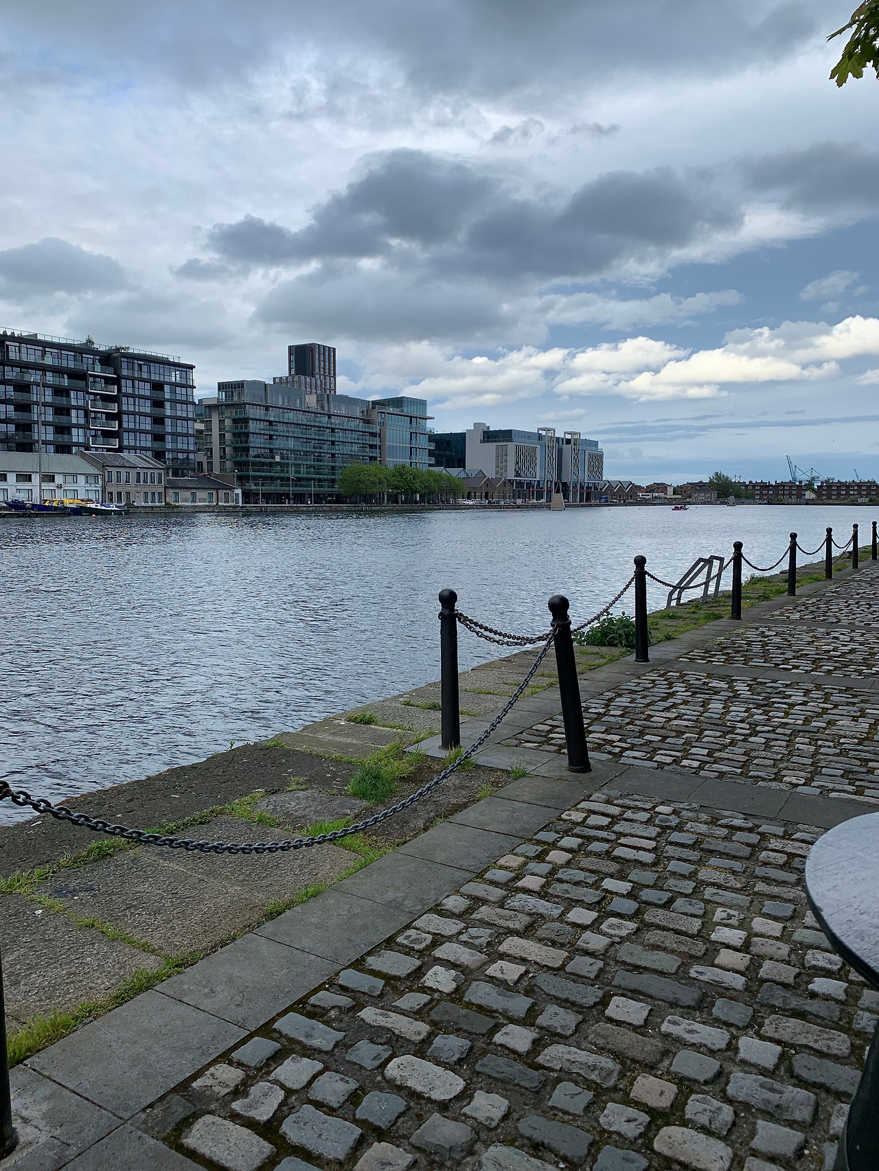 더블린 리피강(유레이즈미업).jpg