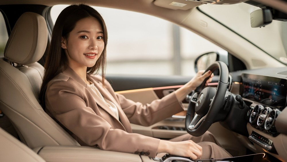 BMW 1시리즈 장기렌트 (23).jpg