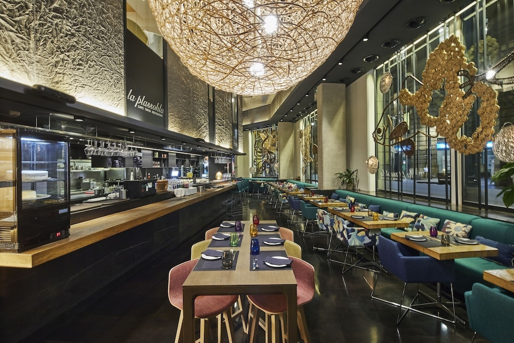 3_봄해외여행지추천_바르셀로나 (5).jpg