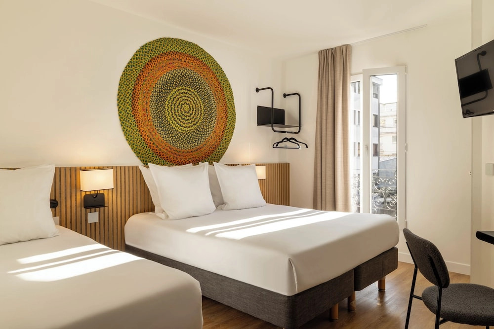 파리 16구 호텔_오텔 코르너 에투알_6.jpg