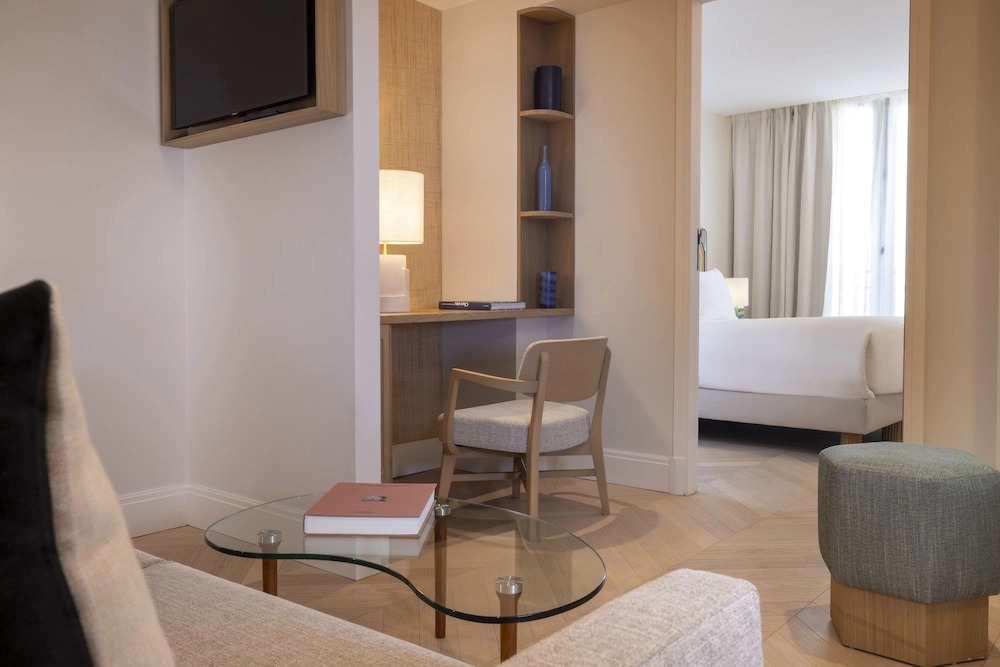 파리 16구 호텔_팟돔호텔_14.jpg