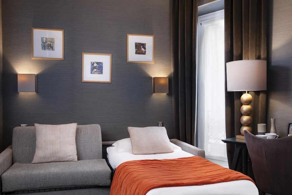 파리 16구 호텔_호텔 플라자 에투알_6.jpg