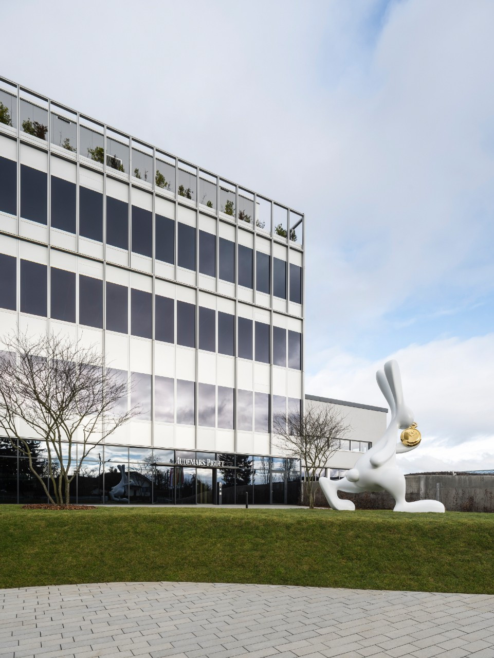 오데마 피게가 메랭에 신규 매뉴팩처를 개관합니다.jpg