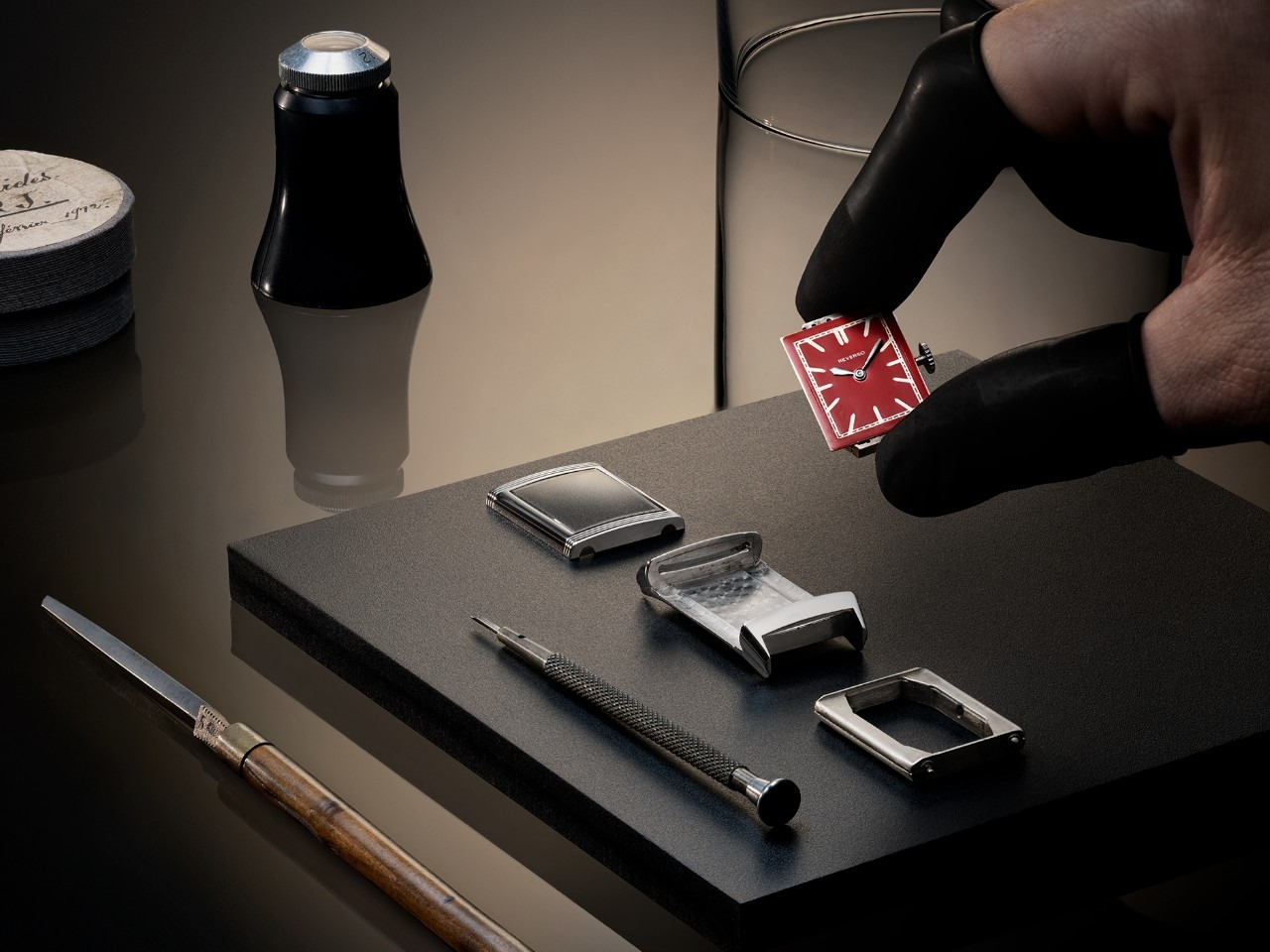 예거 르쿨트르 빈티지 리베르소 워치 복원 과정.jpg