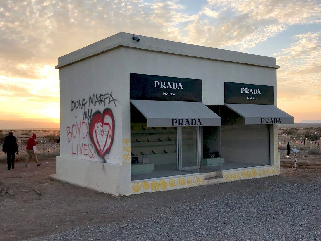그곳에 다녀왔다 - PRADA MARFA