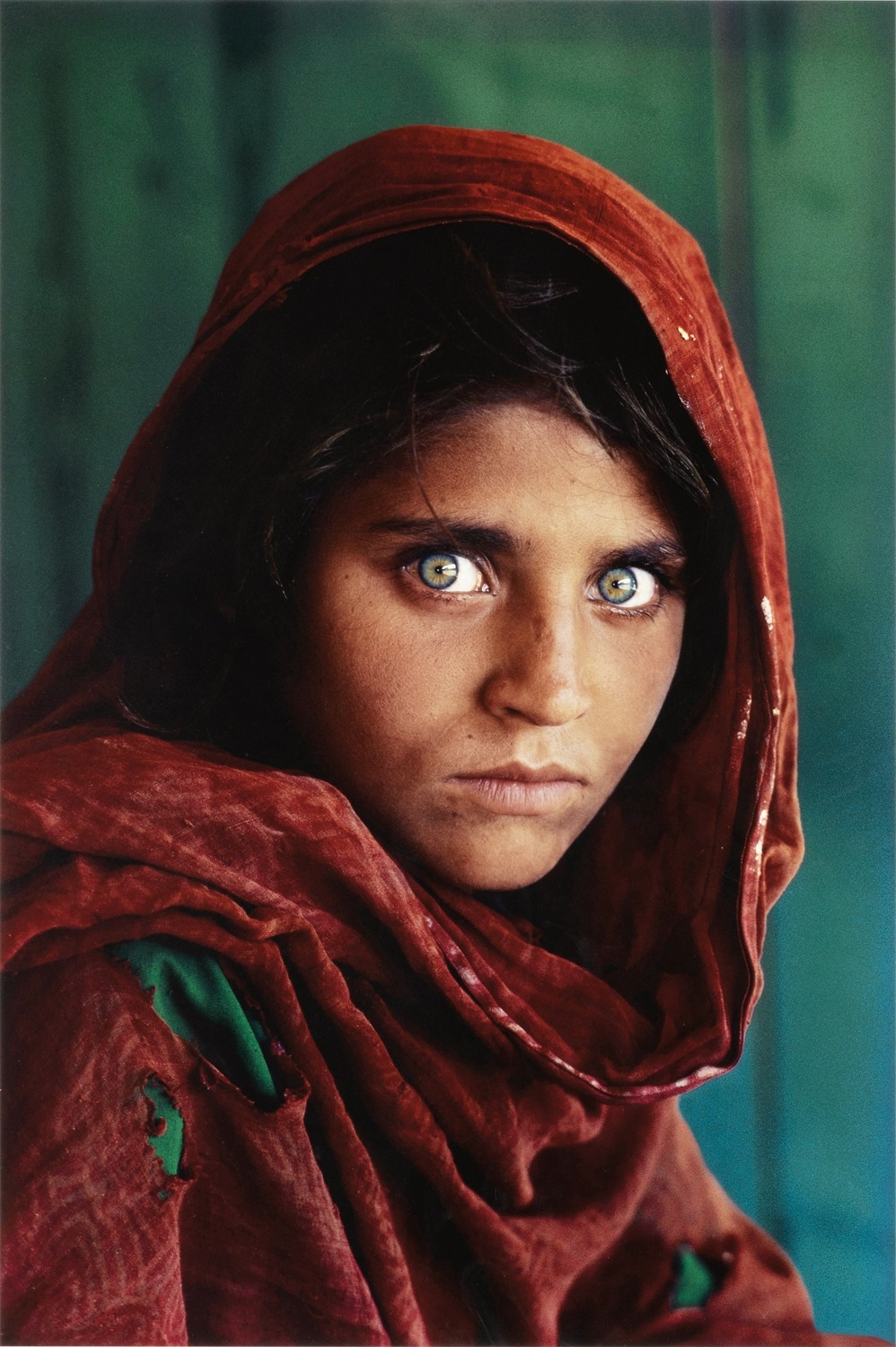 바로 이 사진, 푸른 눈의 아프간 소녀