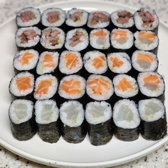 왜 한국인들은 소풍에 늘 김밥을 싸는 건가요?