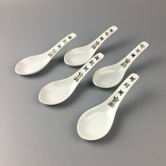 02화 왜 한국인들은 꼭 식사할 때 숟가락을 쓰나요? - 1