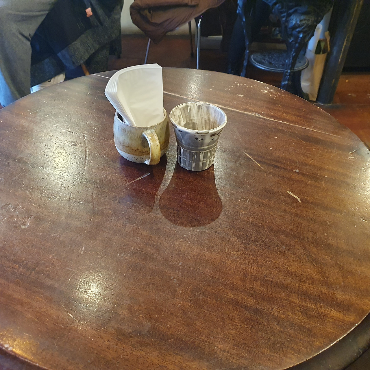 (E) Moko made cafe