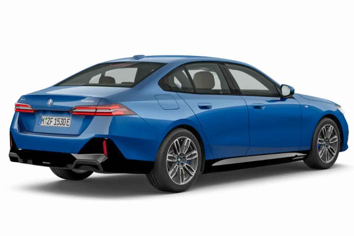 BMW, 550e 플러그인 하이브리드 출시