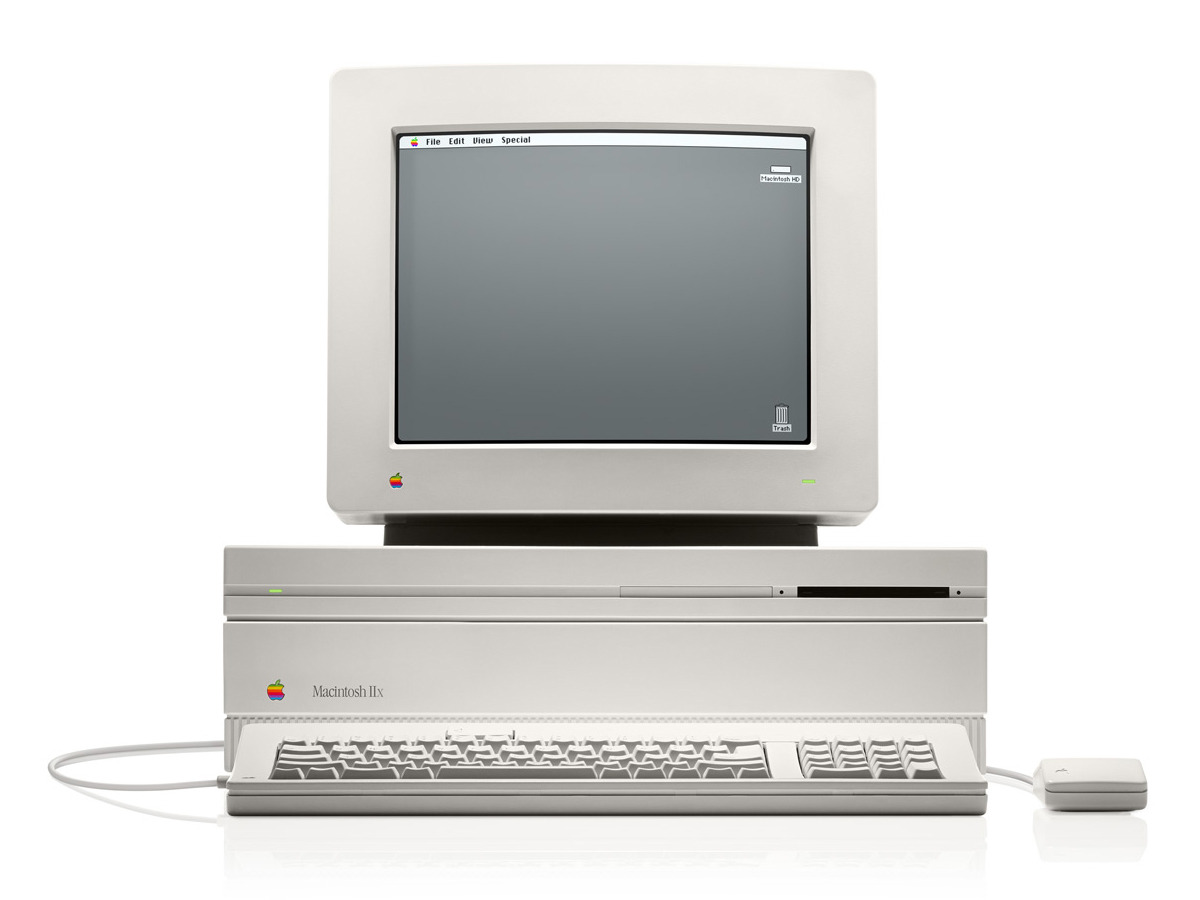 Thirty Years of Mac 탄생 30주년 기념