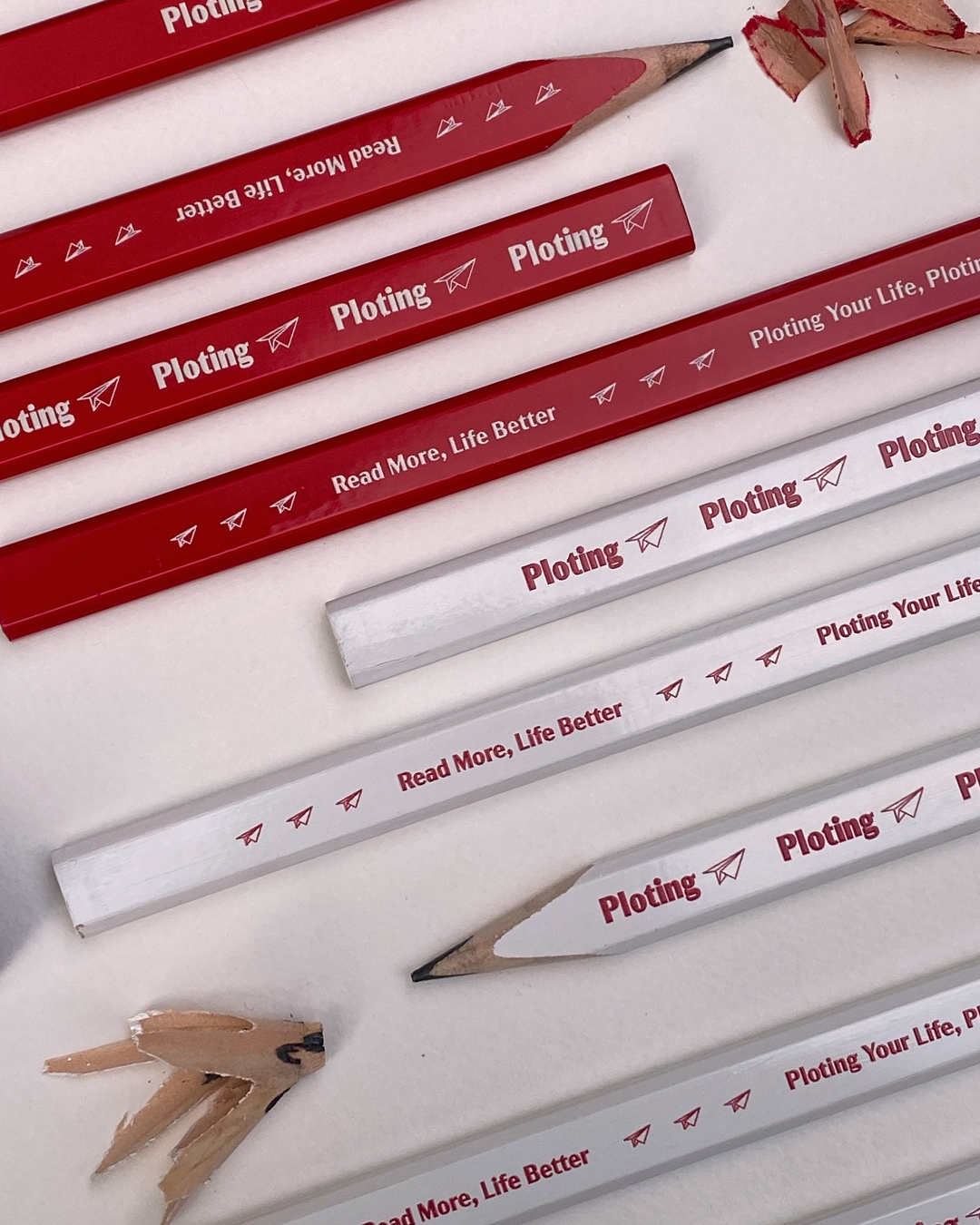 뉴 플로팅 연필1.png