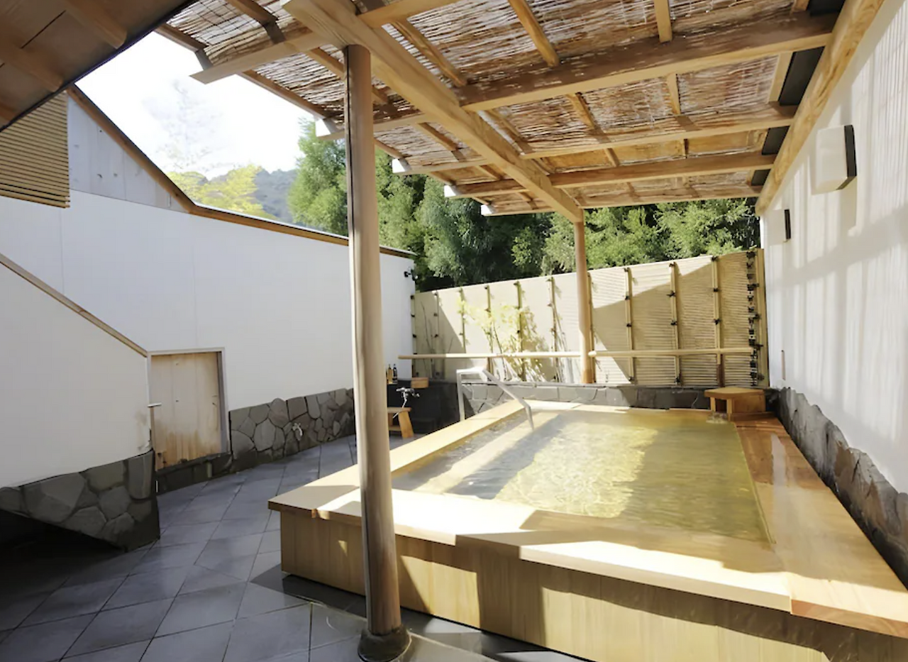 스크린샷 2025-09-16 오전 3.02.37.png