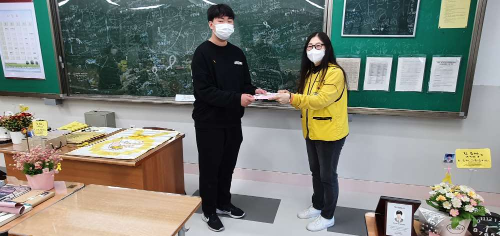 다운로드 (15).png