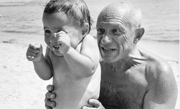 Robert Capa_Pablo Picasso and his son Claude at the beach, Golfe-Juan, France_1948.png