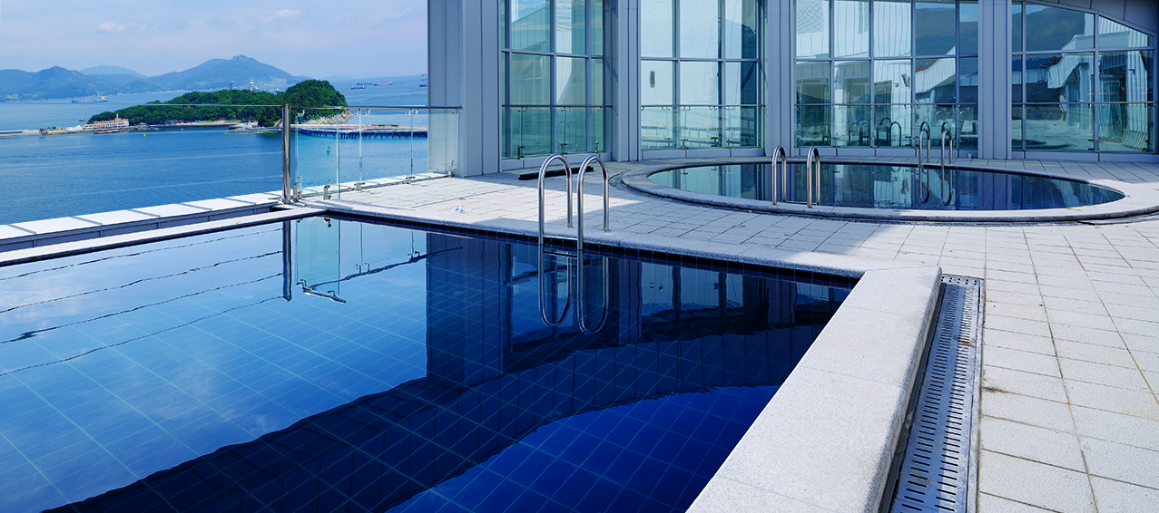 14. Korea_Yeosu_Venazia_Outdoor Pool_02.png