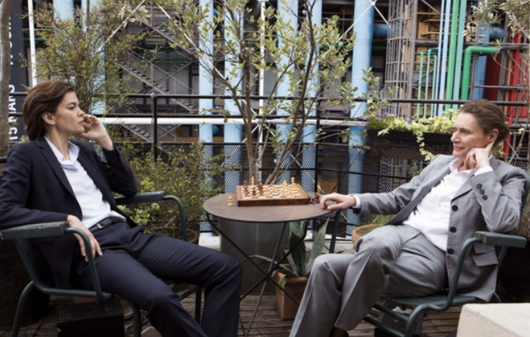 거꾸로가는남자 3.png