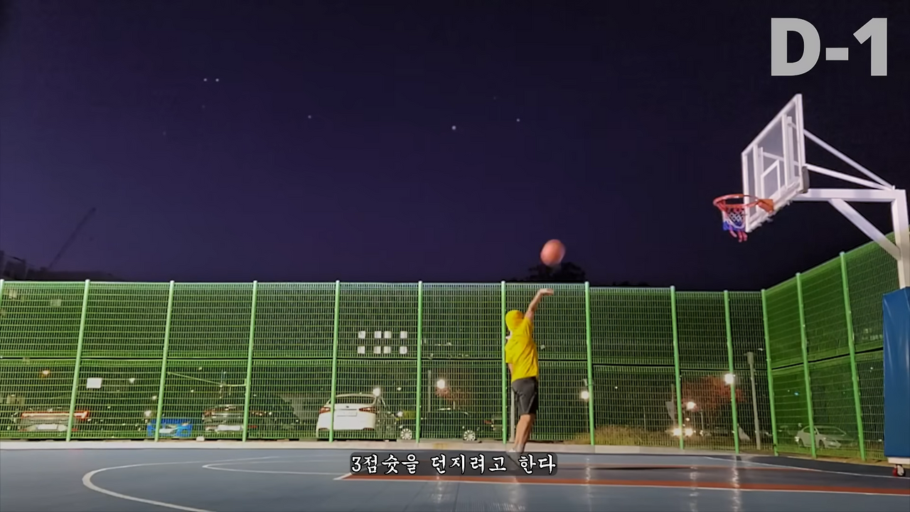 167cm 정대만 3점슛 변화 과정(2700시간) 167mm Stephen Curry's 3-pointer progress journey (2700 hours) 0-1 screenshot.png