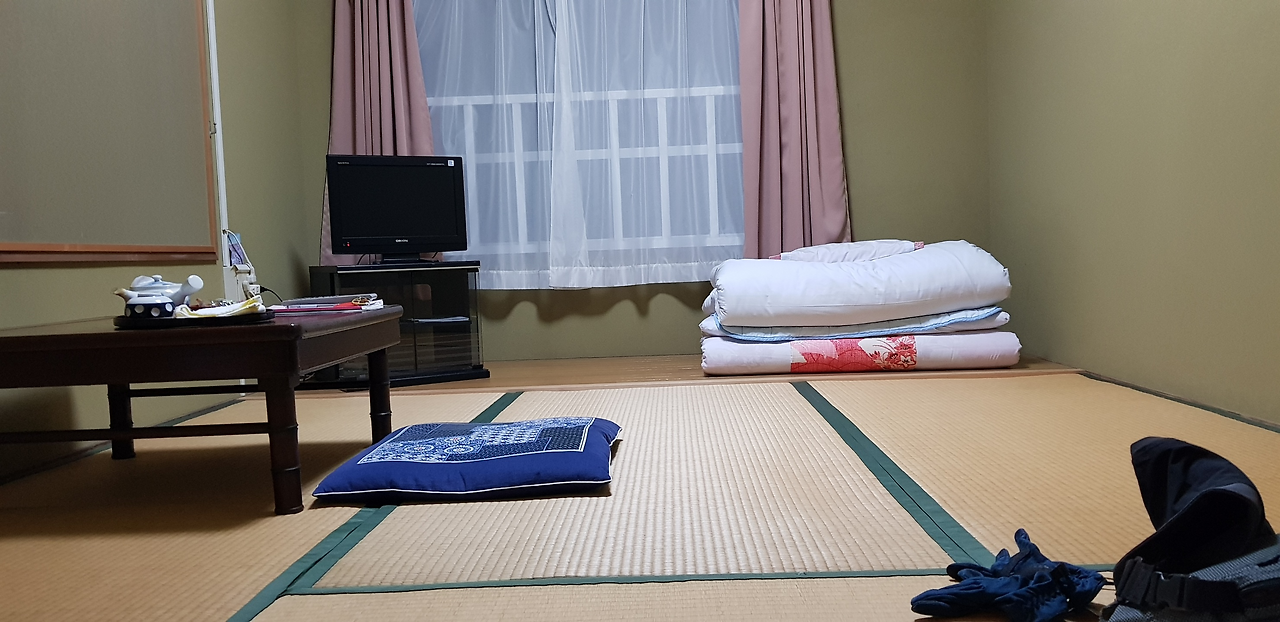 11일(간지자이지 숙소).png