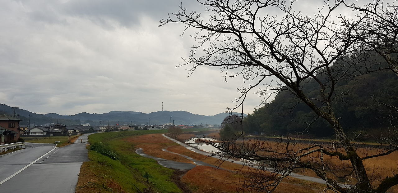 12일(헨로 천변길).png