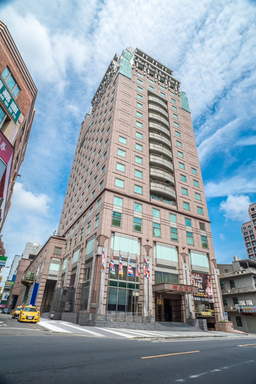 Chateau de Chine Hotel Taoyuan .png