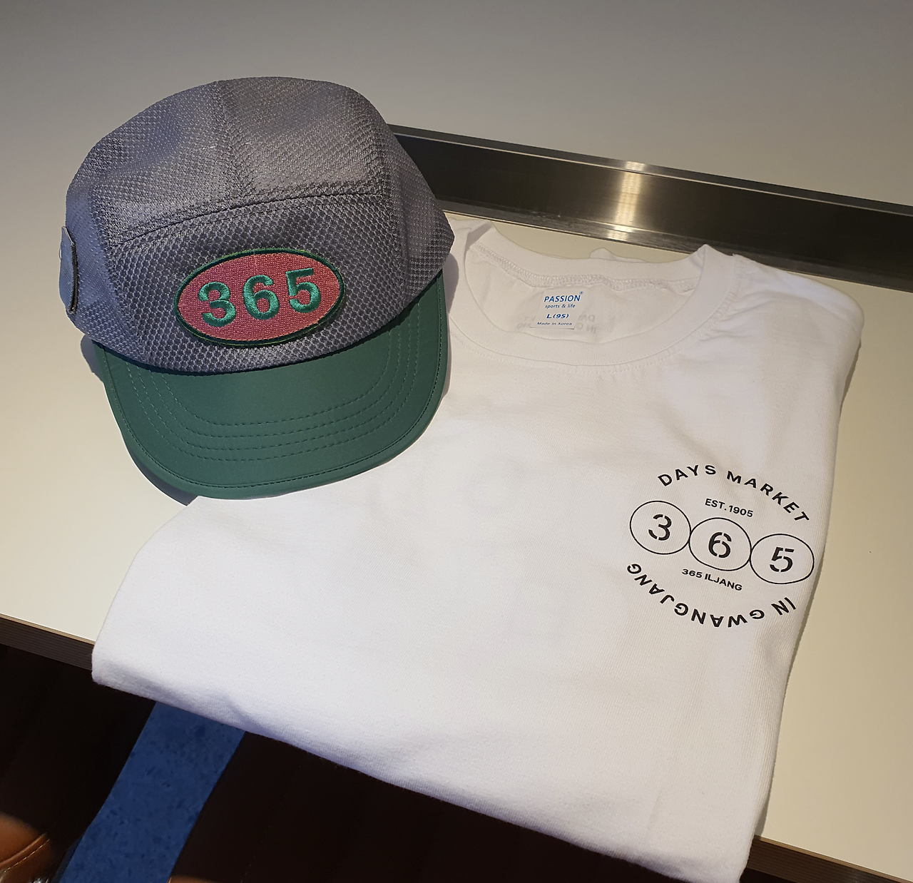 스크린샷 2021-09-29 오후 1.26.43.png