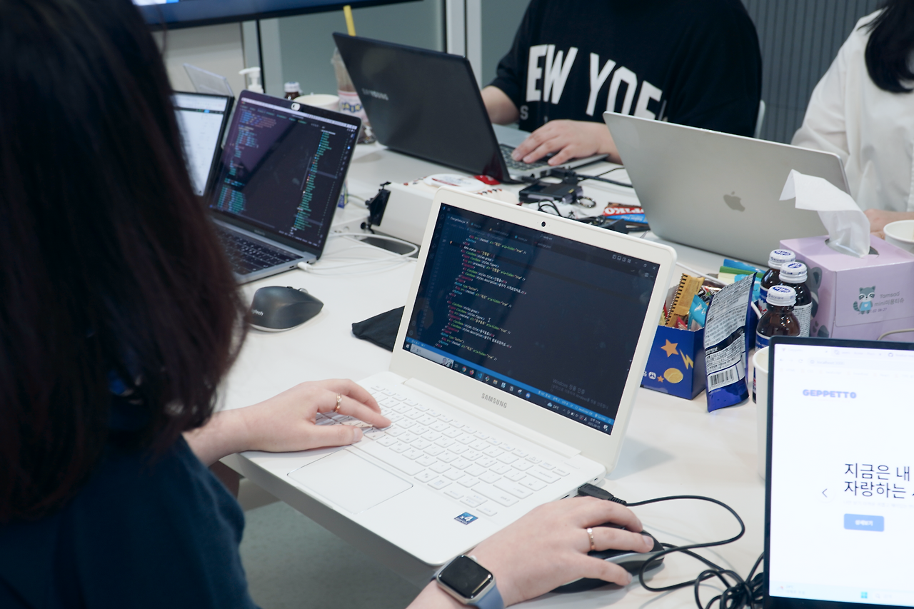 FES 브런치 수강생 사진(4).png