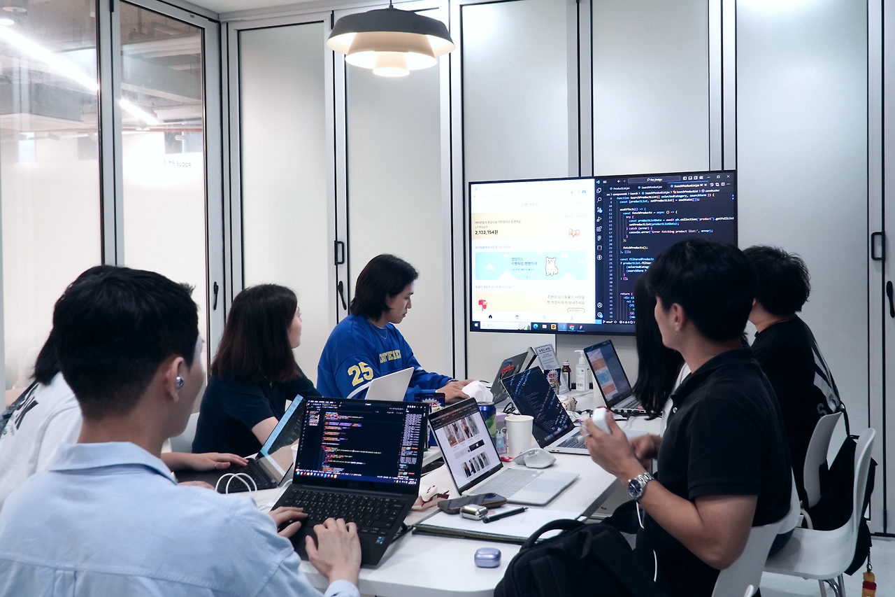 FES 브런치 수강생 사진(1).png