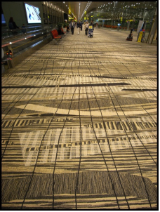 창이공항 바닥.png