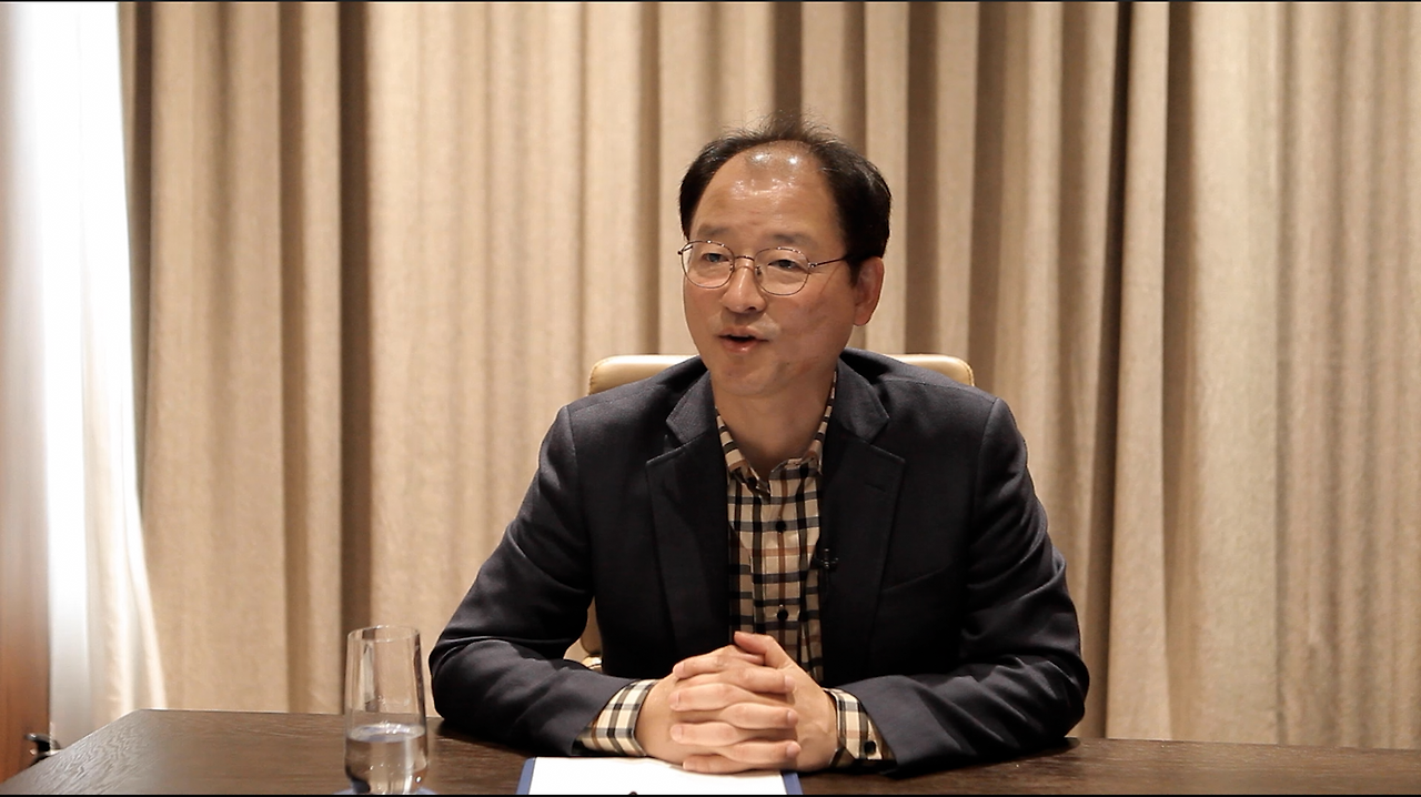 구홍두 선생님1.png