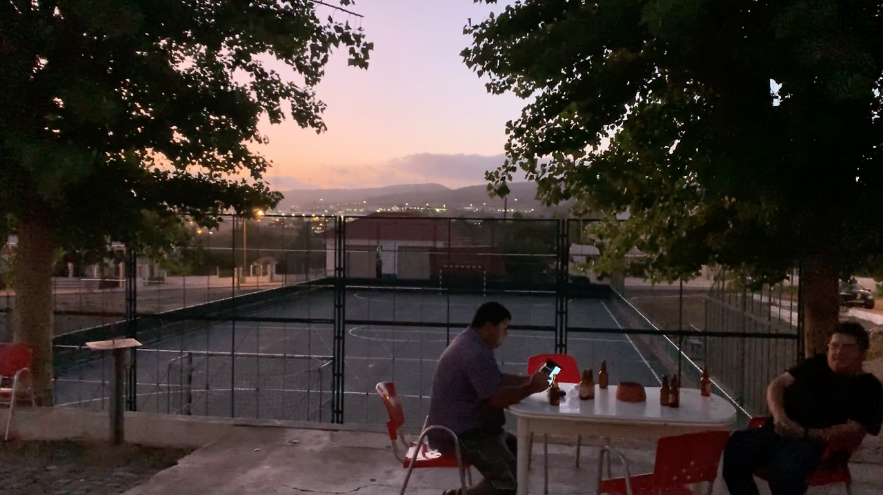 7 괜히 연결된 기분.png