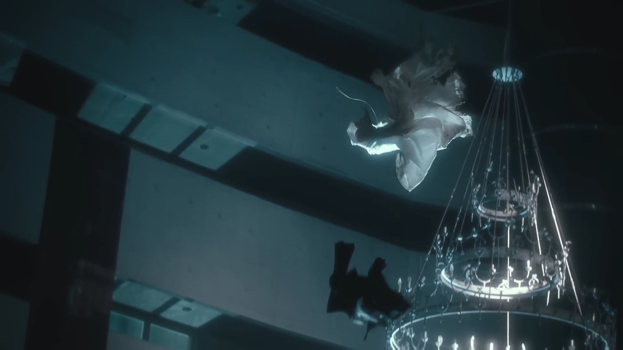 SnapSave.io-IU 'Love wins all' MV-(1080p).mp4_000298381.png