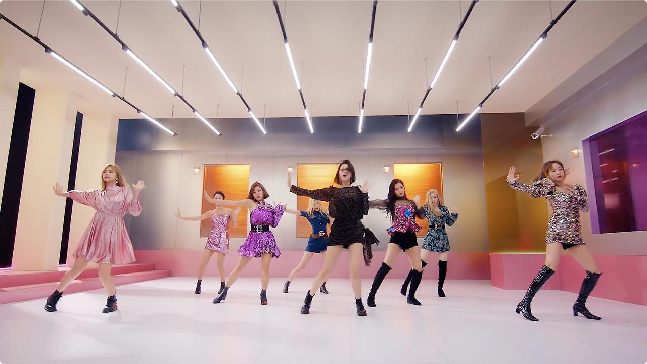 loveandfake.mp4 - 00.40.081.png