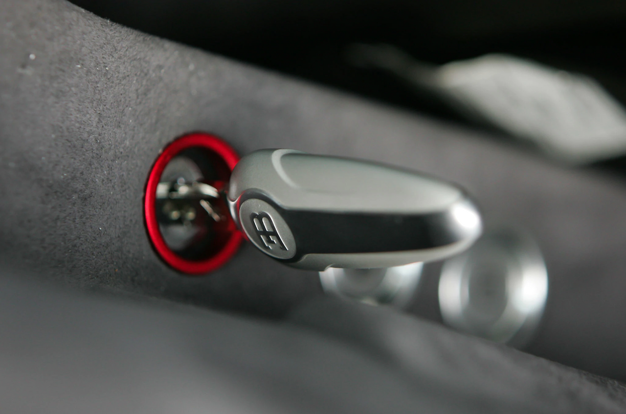 bugatti-veyron-eb-key.png
