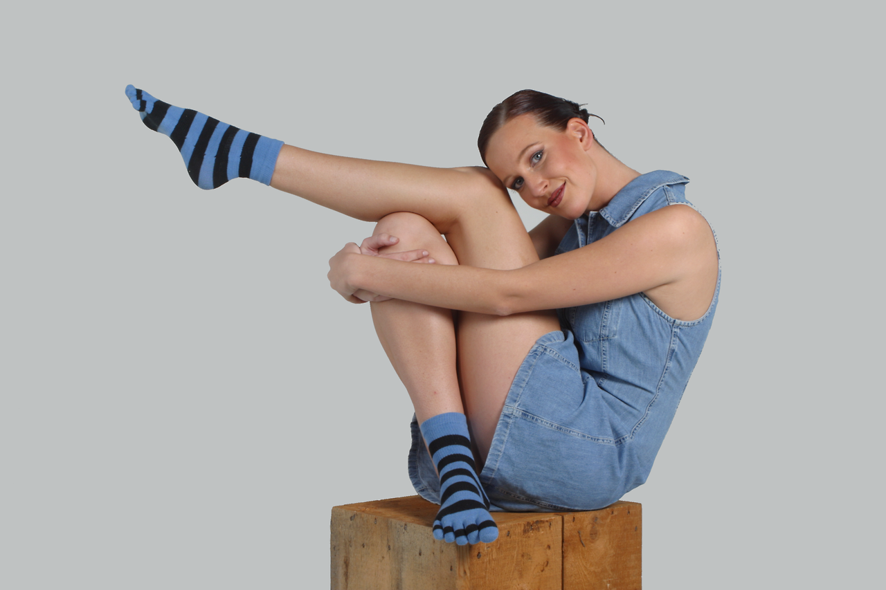 남북교역 북한 비즈니스 발가락양말.png