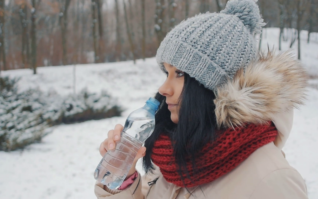 겨울_수분섭취_탈수_피부건조_푸샵.png