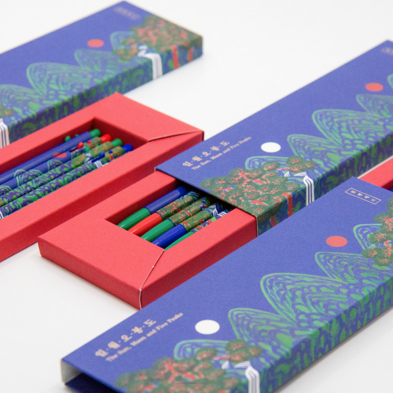 일월오봉도 볼펜.png