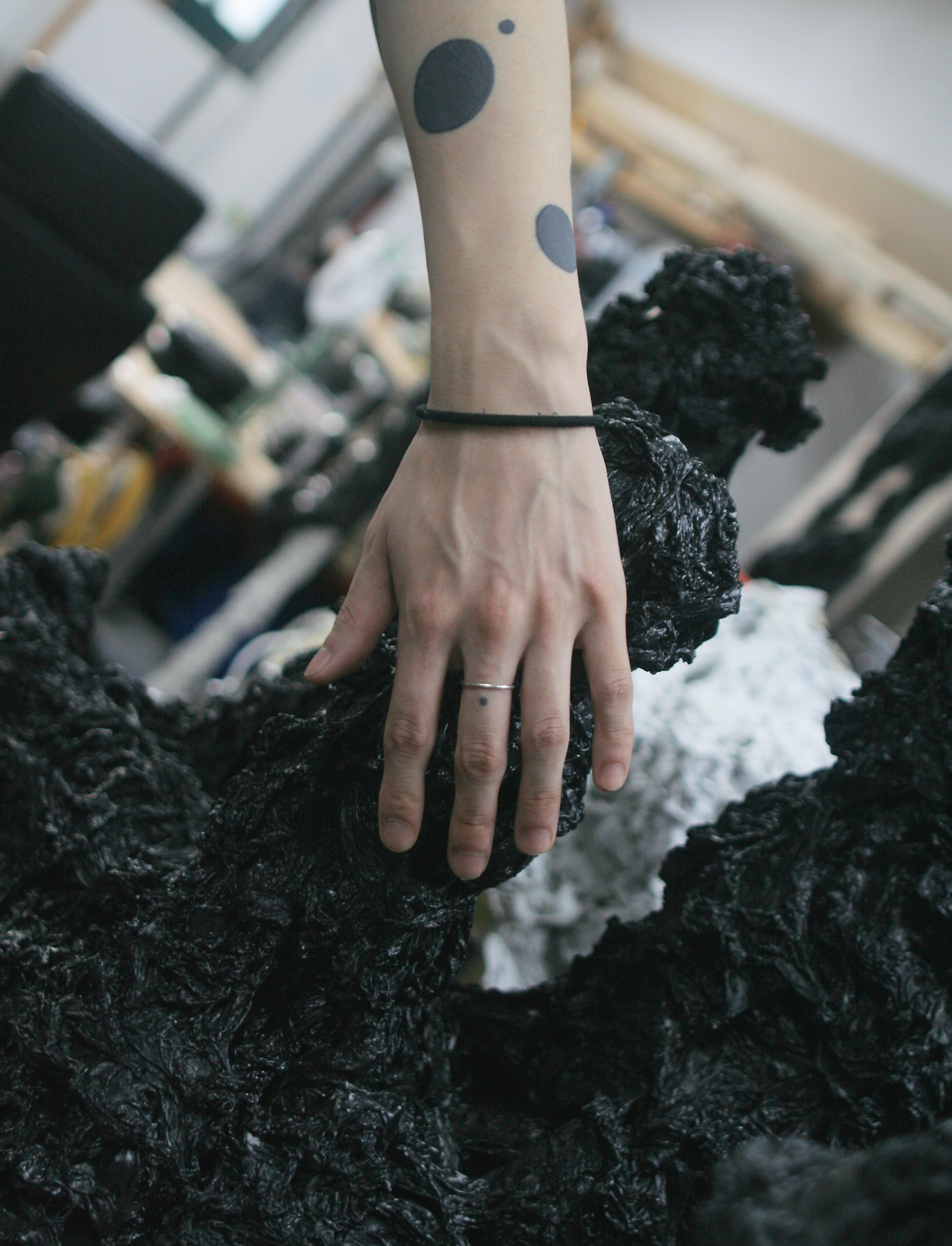 장시재의 손.png