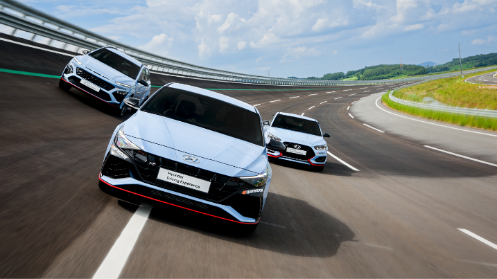 HMG_Experience Center_16.png