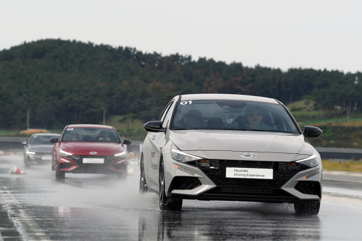 HMG_Experience Center_20.png