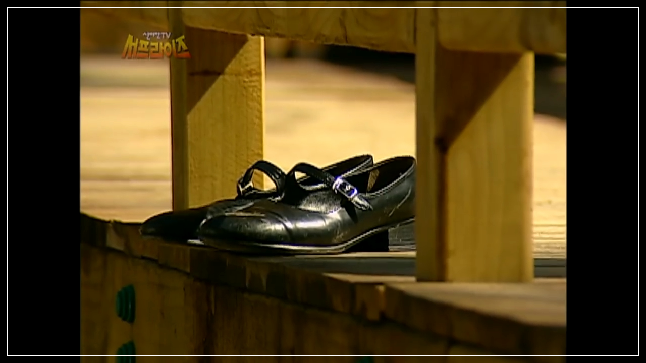 [서프라이즈]헬렌켈러 설리반 선생님 기적은 또 다른 기적을 낳는다.mp4_20251130_114107.921.png