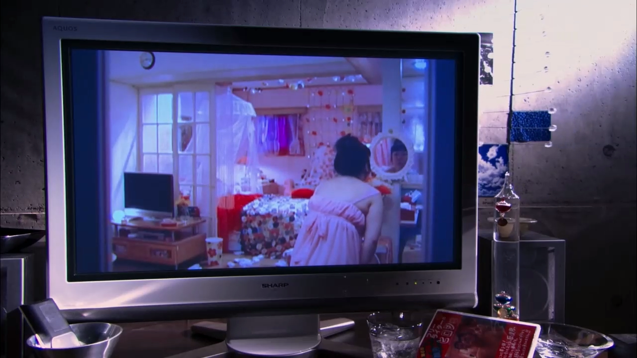 자위하려고 준비해둔 티슈로 흐르는 눈물을 닦고 있었습니다. _라라피포.mp4_20260107_143033.762.png