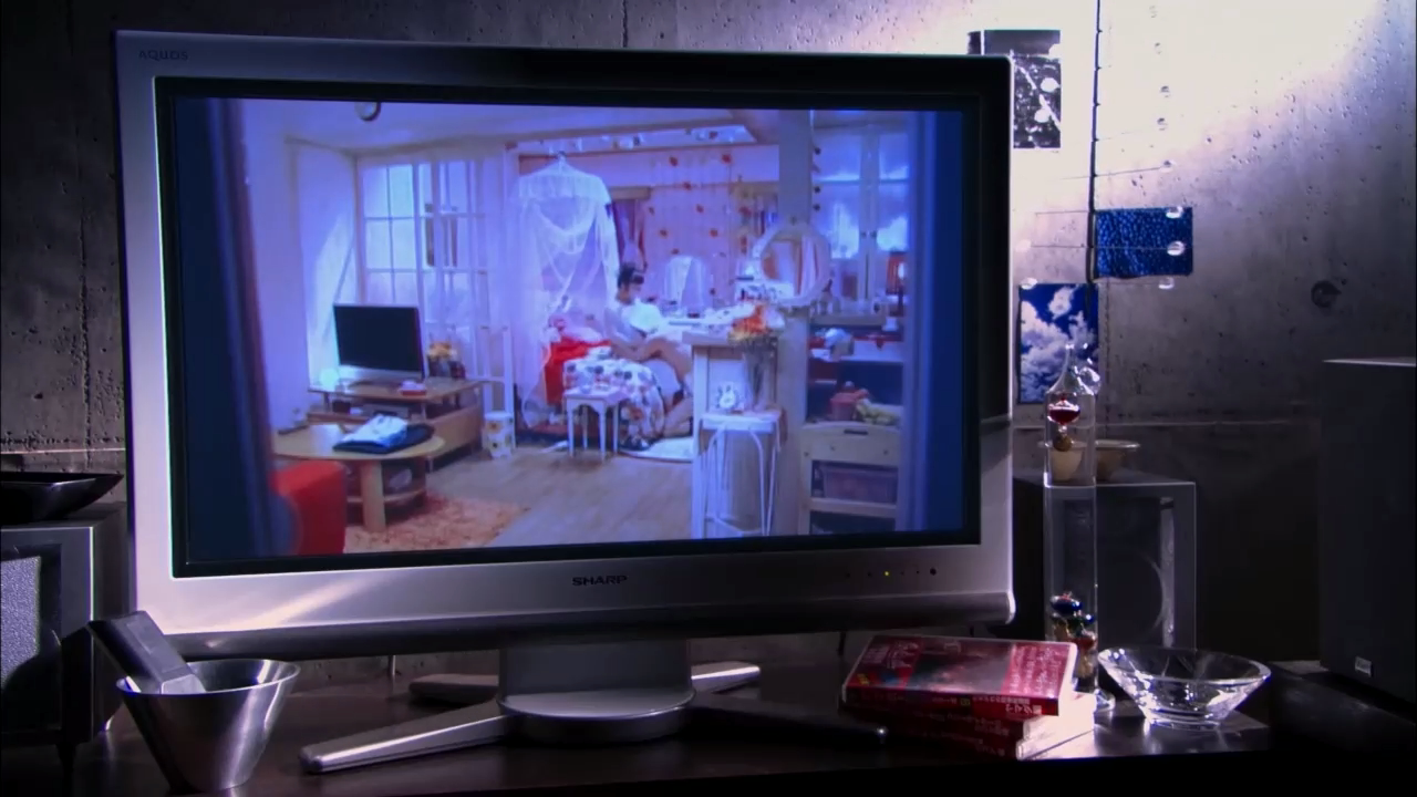 자위하려고 준비해둔 티슈로 흐르는 눈물을 닦고 있었습니다. _라라피포.mp4_20260107_143707.065.png