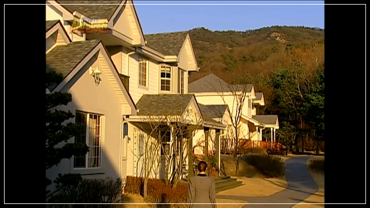 [서프라이즈]헬렌켈러 설리반 선생님 기적은 또 다른 기적을 낳는다.mp4_20251130_114928.301.png