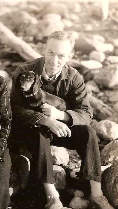 EB_White_and_his_dog_Minnie.png