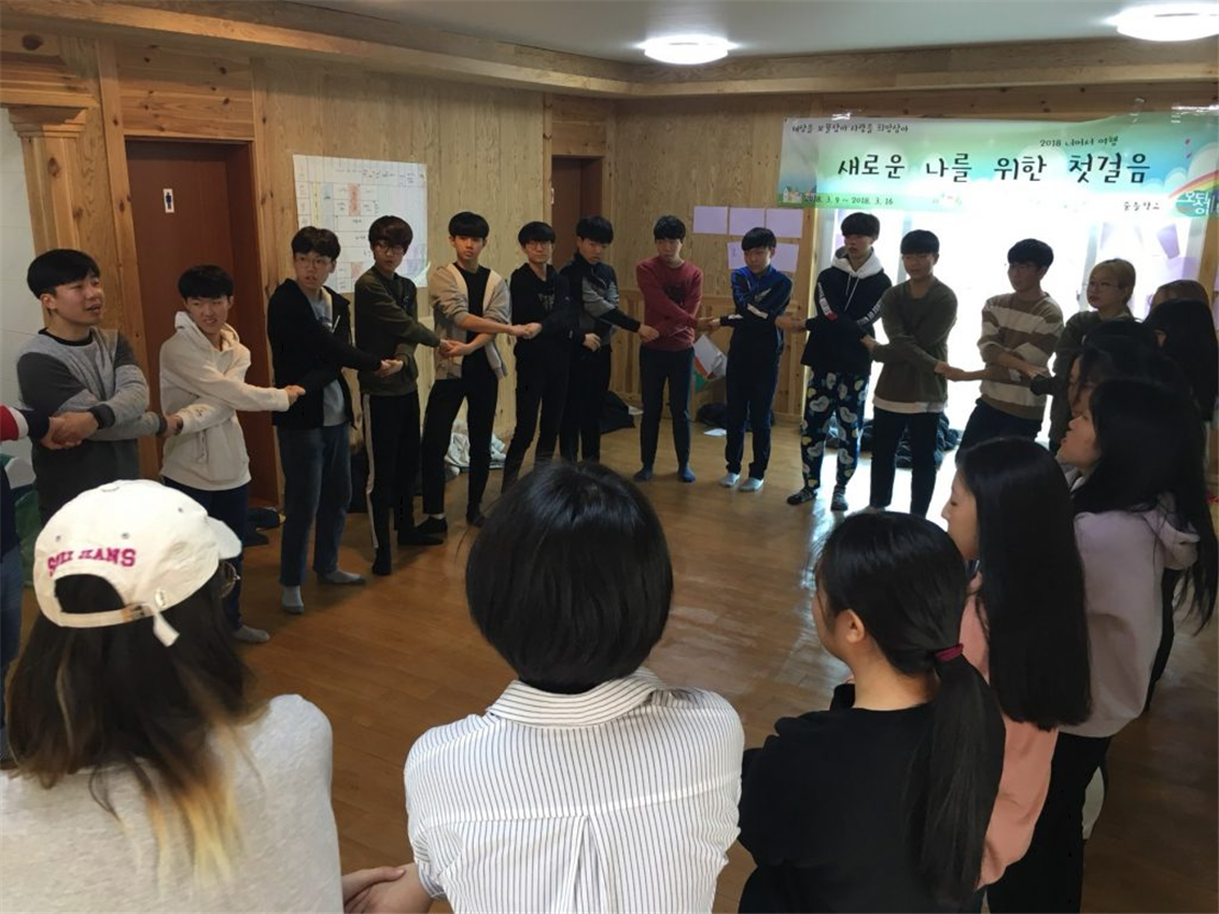 7 오디세이 꿈틀 1 너머서 여행.png