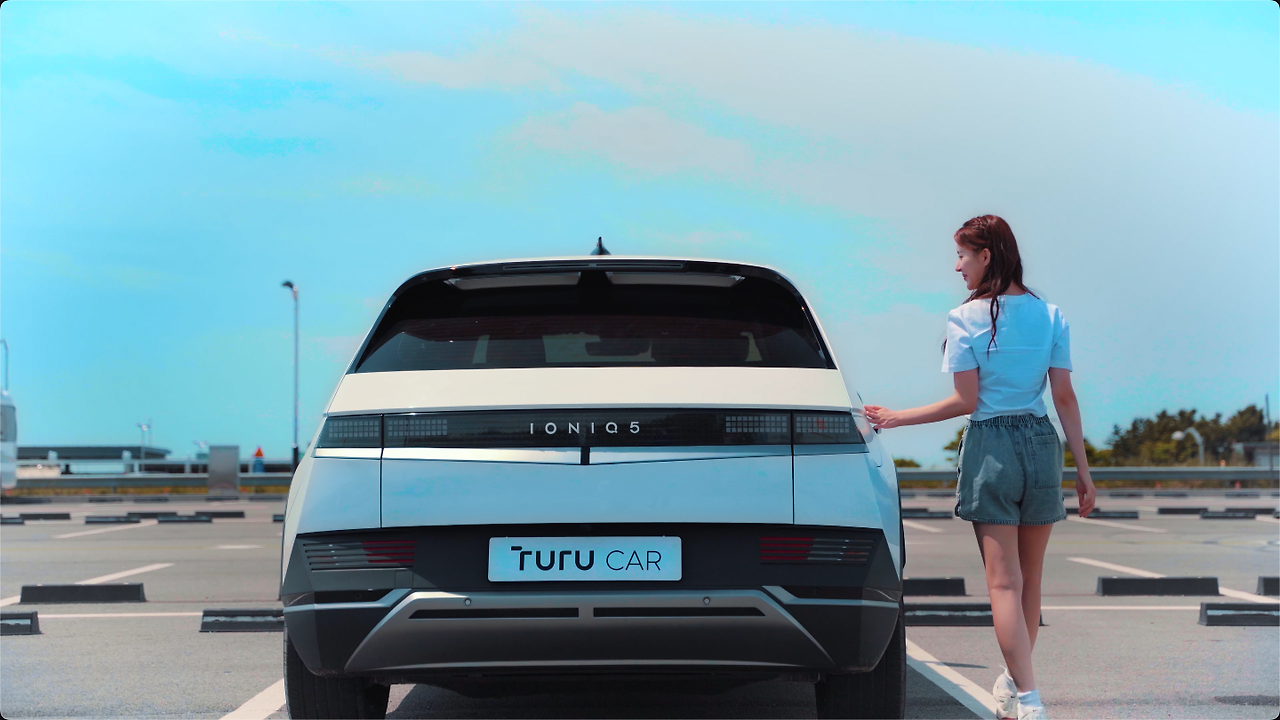 투루카 카셰어링_전기차 아이오닉5 이용 이미지(2).png