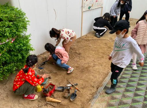 스크린샷 2023-04-11 오후 4.14.13.png