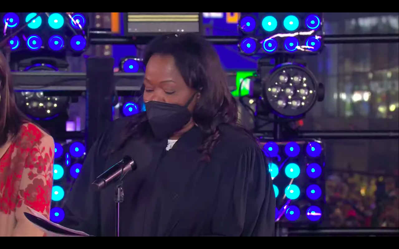 Screen Shot 2022-01-01 at 12.06.53 AM.png